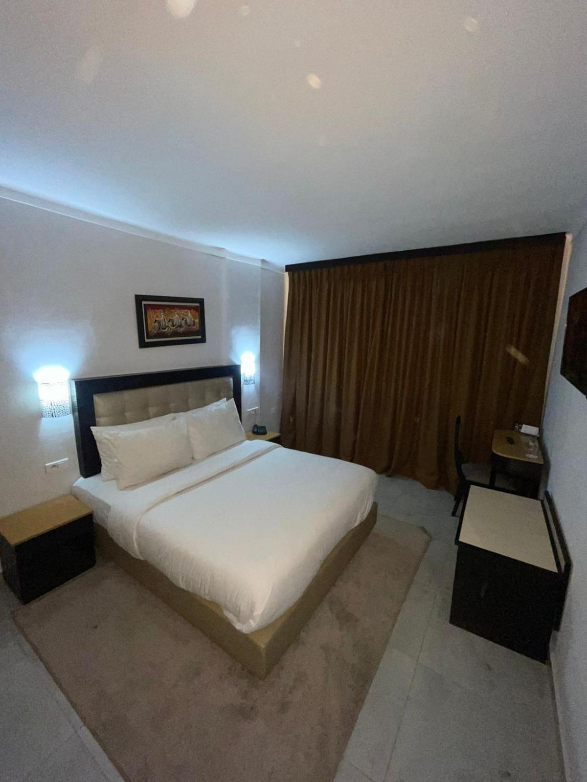 Al Akhawayn Hotel Oujda Room photo
