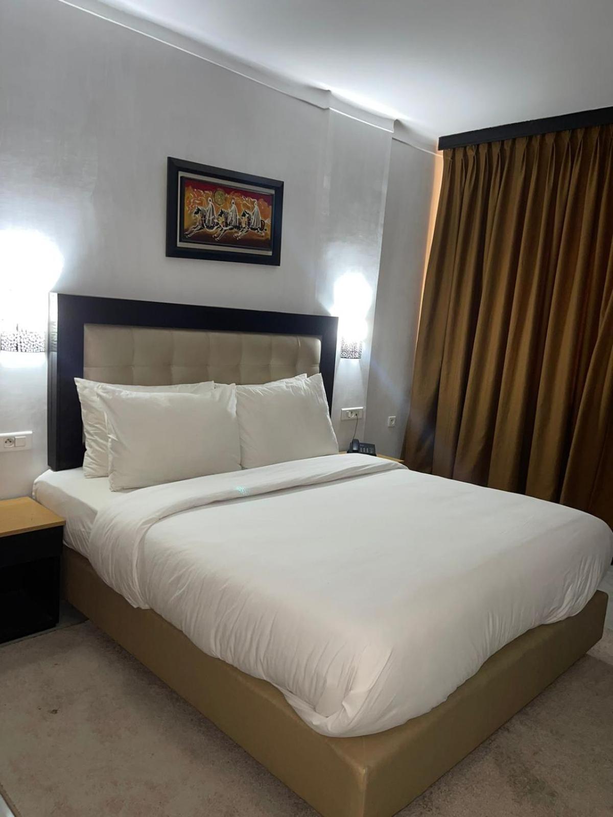 Al Akhawayn Hotel Oujda Room photo