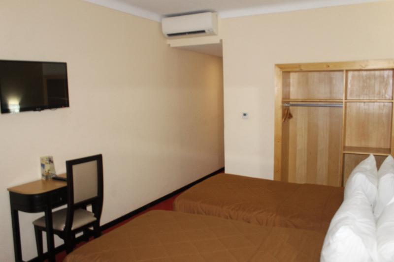 Al Akhawayn Hotel Oujda Exterior photo